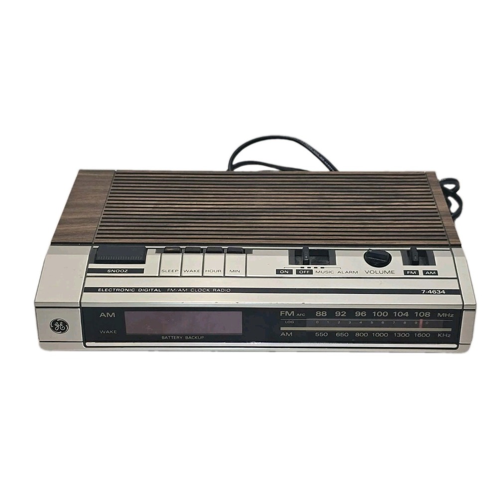 Vintage GE Digital AM/FM Clock Radio Woodgrain Alarm 7-4634B Tested Working